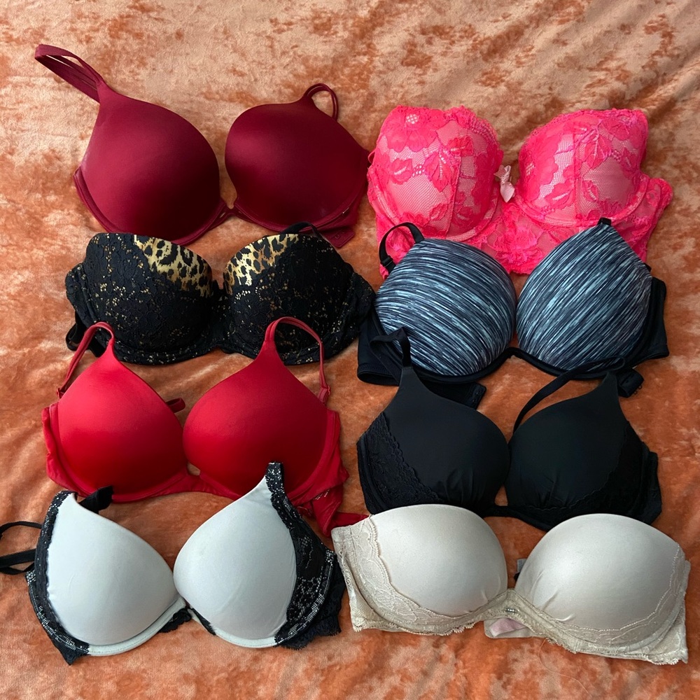 Victoria’s Secret bra lot